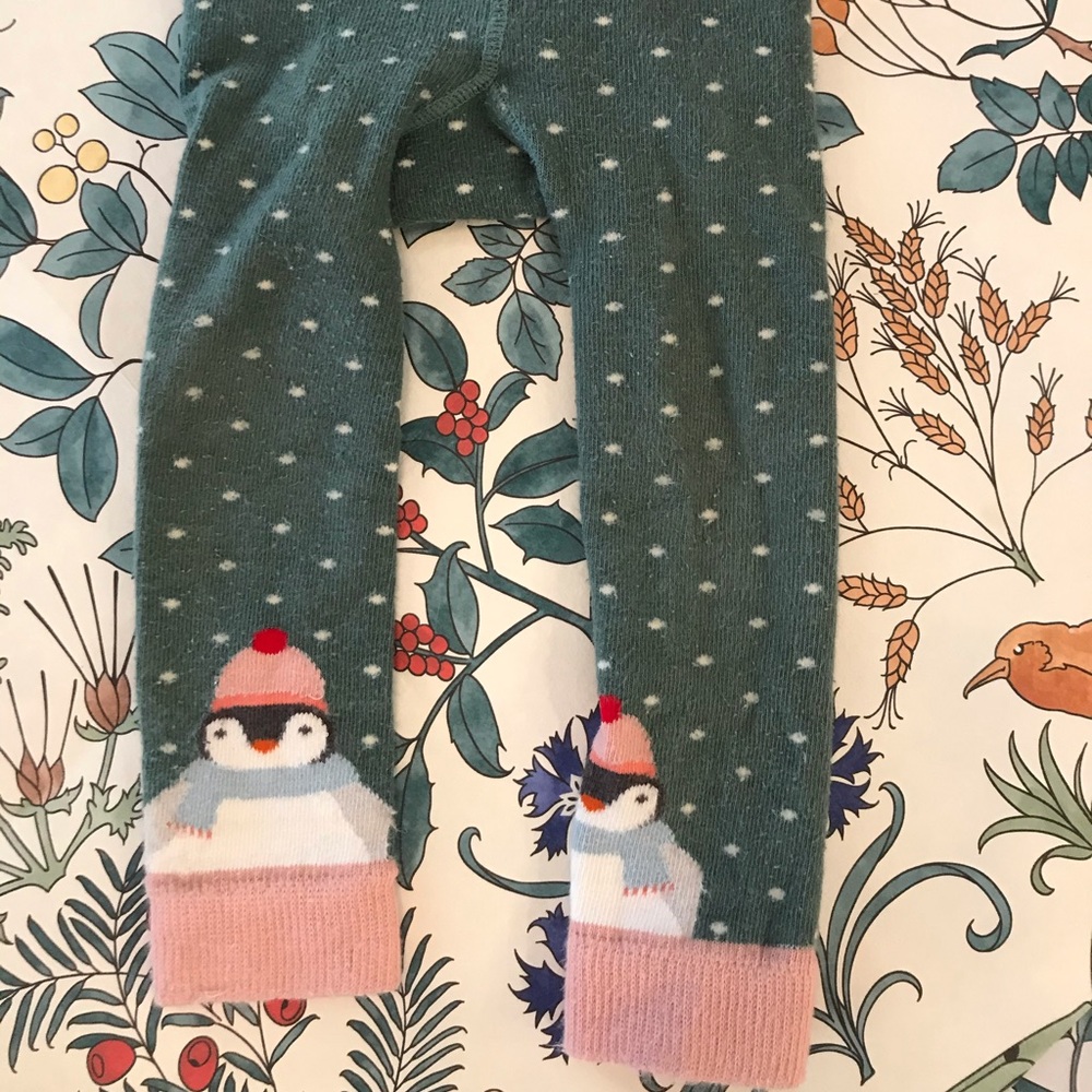 Mini Boden penguin leggings